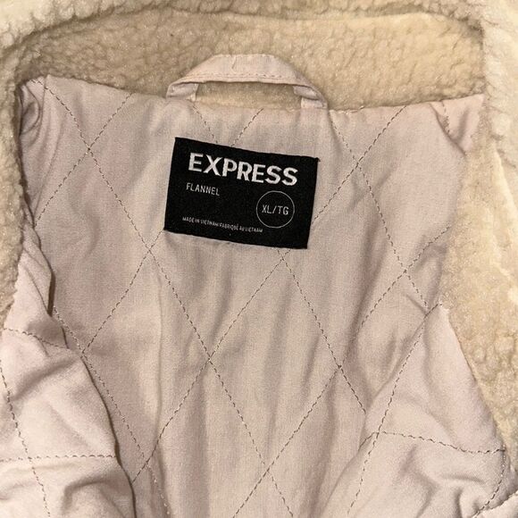 Express XL Ivory Cream Sherpa Teddy Shacket Shirt Jacket - Picture 10 of 14